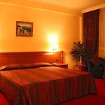 Continental 4* Vorë