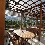 Continental Hotel 4*