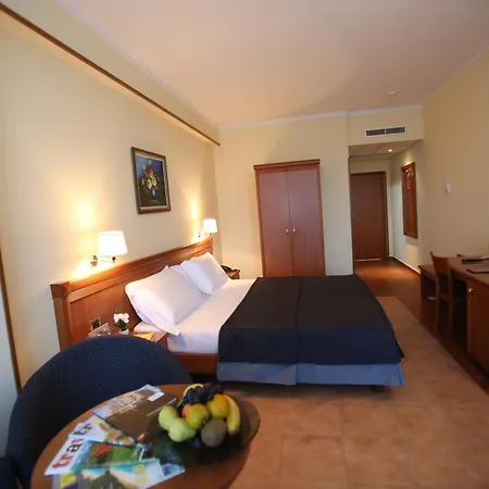 Hotell Continental 4*