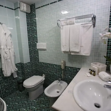 Continental 4* Vorë