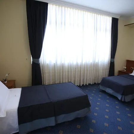 Continental 4* Vorë