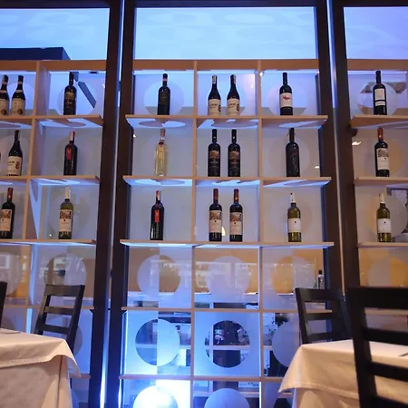 Continental Hotell Vorë