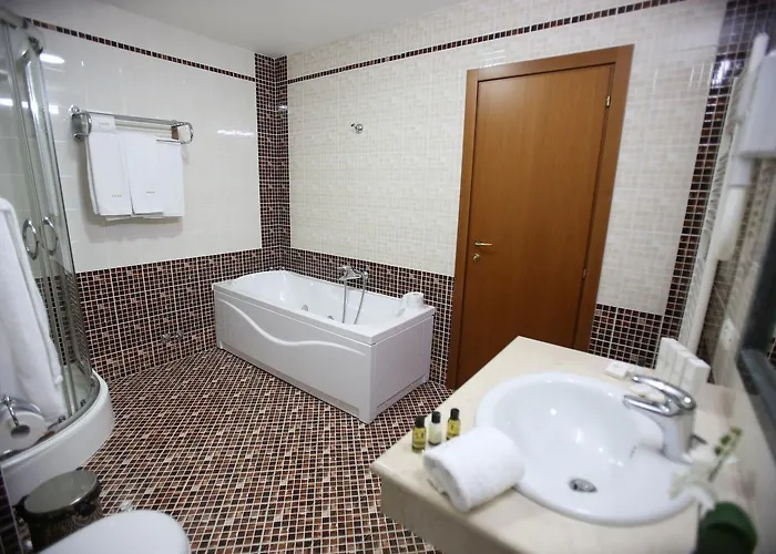 Hotel Continental Vorë