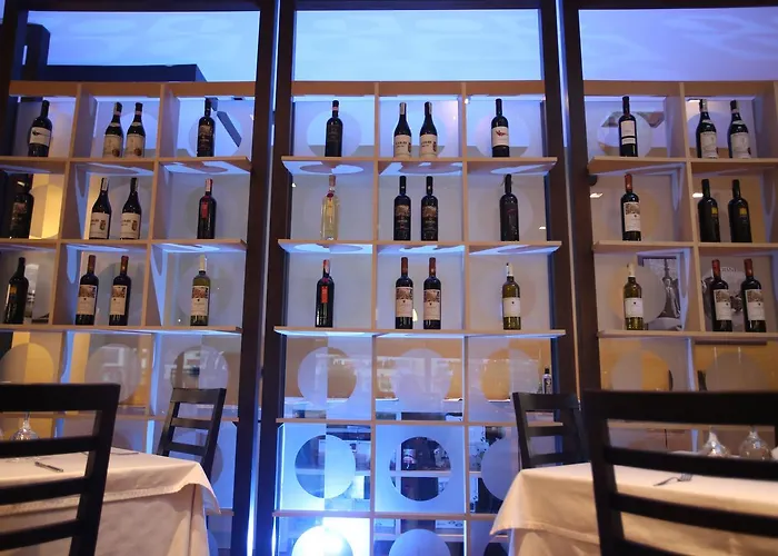 Continental Hotel Vorë